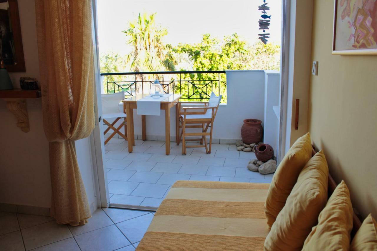 Fokais Beach Apartment Nea Fokea Exterior photo